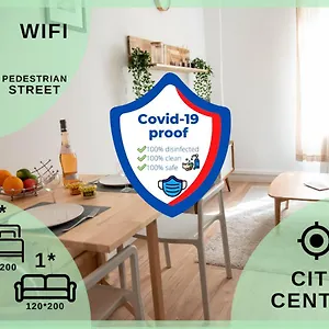 https://la-vie-avignonnaise-suave-corazon-intramuros-center.aixenprovencehotels.org